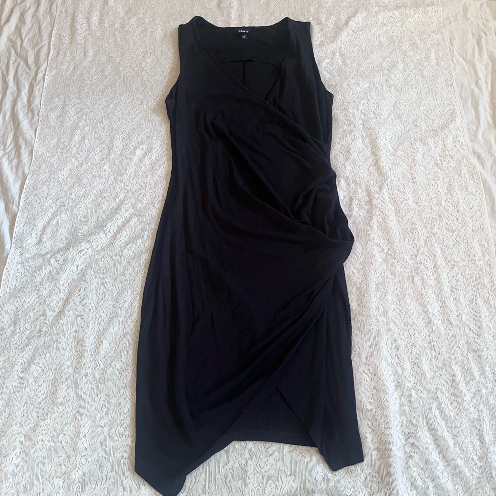 Torrid vneck faux wrap sleeveless midi dress